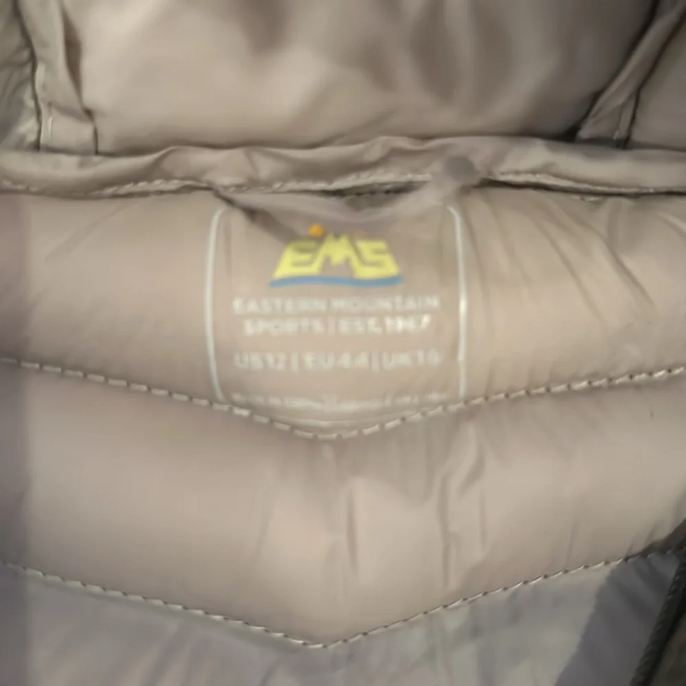 NWOT EMS puffer - Picture 3 of 3